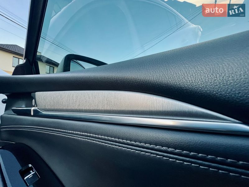 Седан Mazda 6 2019 в Киеве