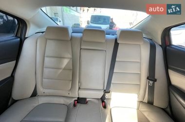 Седан Mazda 6 2014 в Киеве