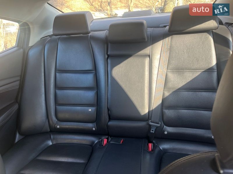 Седан Mazda 6 2016 в Києві