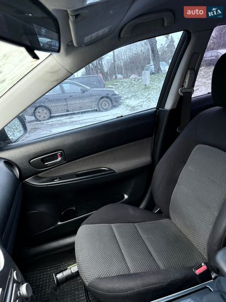 Седан Mazda 6 2005 в Луцьку
