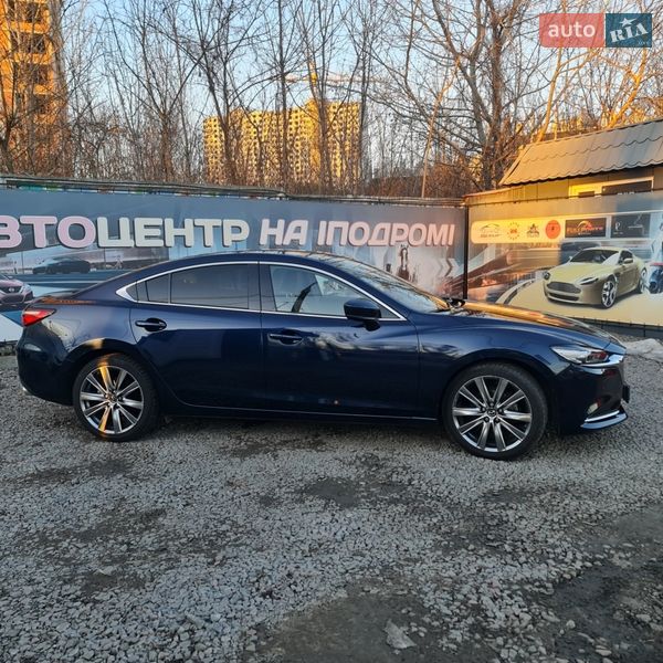 Седан Mazda 6 2020 в Киеве