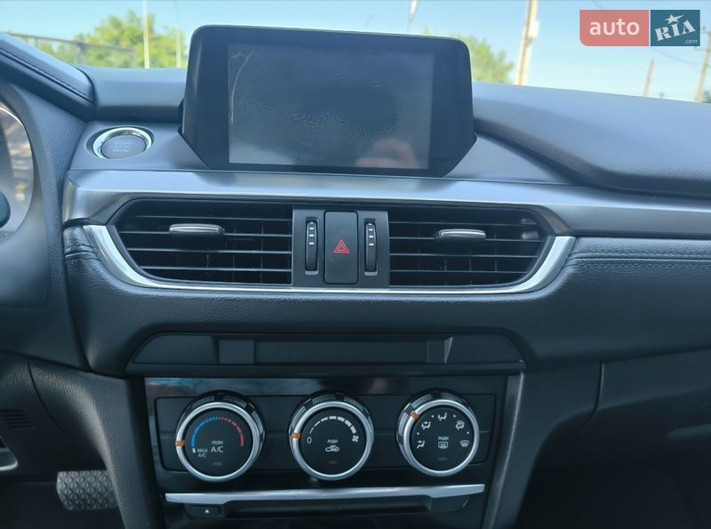 Седан Mazda 6 2016 в Києві