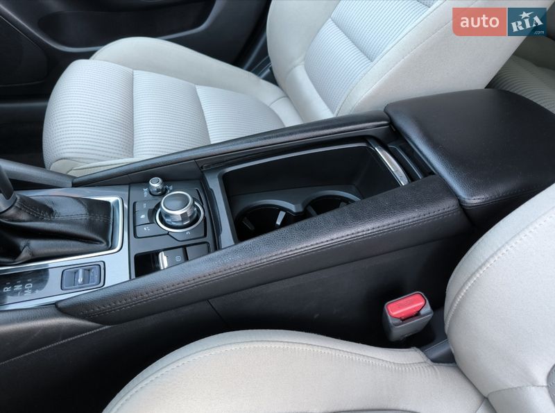 Седан Mazda 6 2016 в Києві