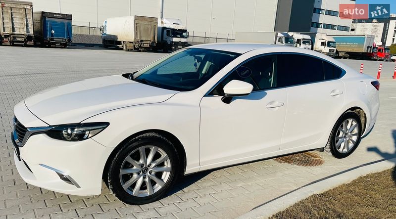 Седан Mazda 6 2015 в Львові