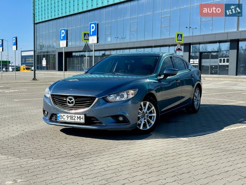 Седан Mazda 6 2014 в Львові