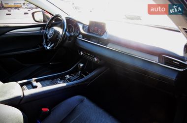Седан Mazda 6 2018 в Черкасах