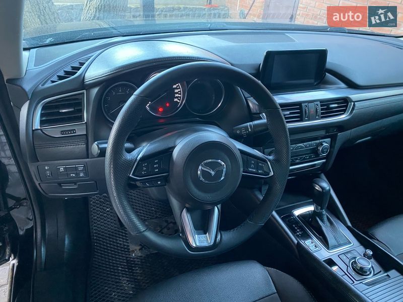 Седан Mazda 6 2017 в Харкові