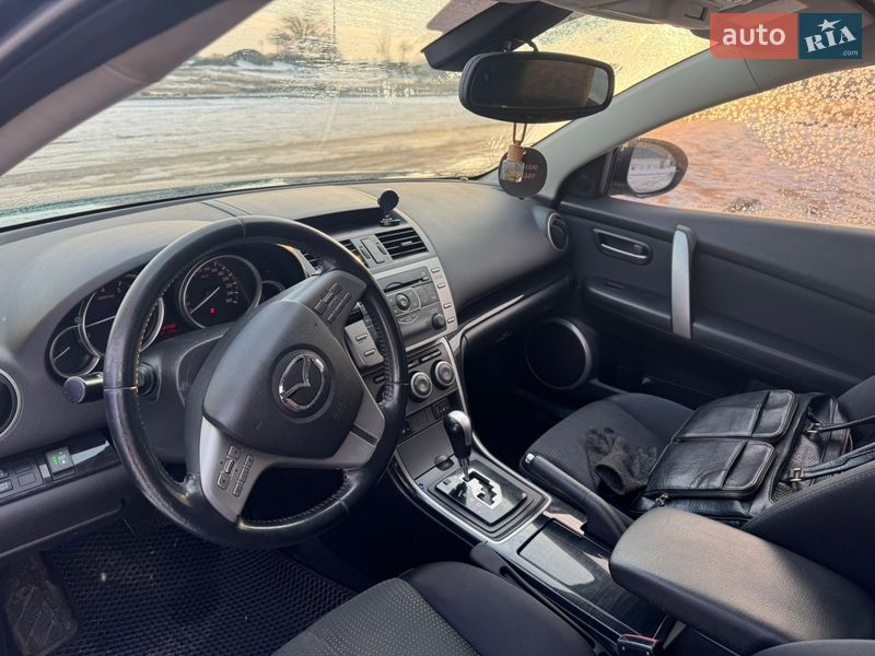 Лифтбек Mazda 6 2009 в Киеве