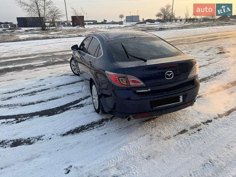 Лифтбек Mazda 6 2009 в Киеве