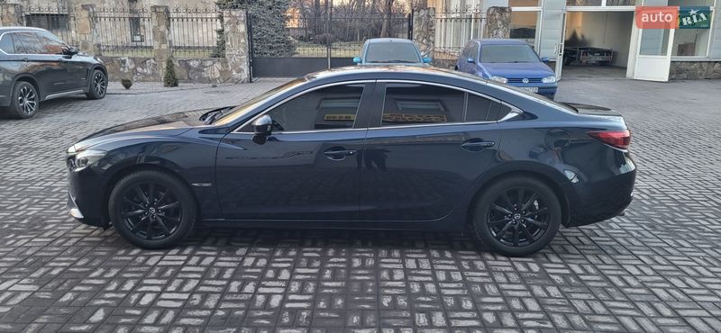 Седан Mazda 6 2016 в Каменском