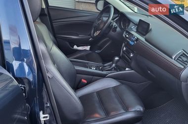 Седан Mazda 6 2016 в Каменском