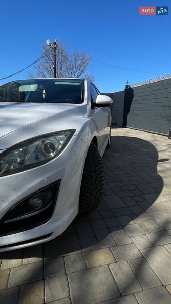 Седан Mazda 6 2010 в Казанці