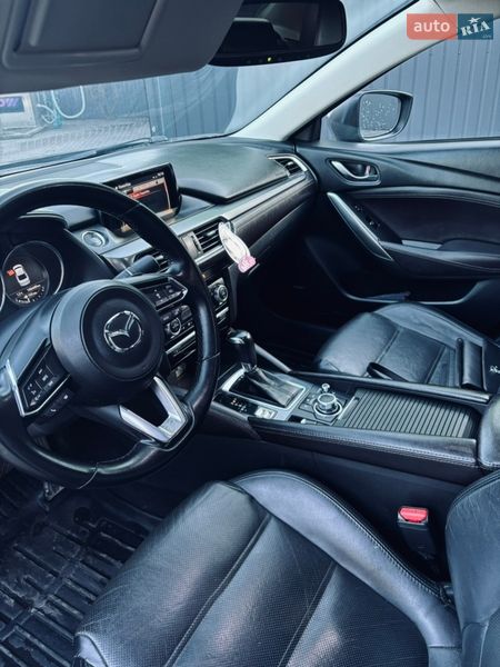 Седан Mazda 6 2017 в Каменском