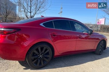 Седан Mazda 6 2020 в Вишневом