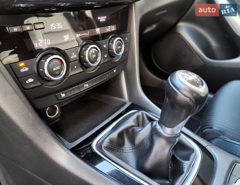 Универсал Mazda 6 2013 в Киеве
