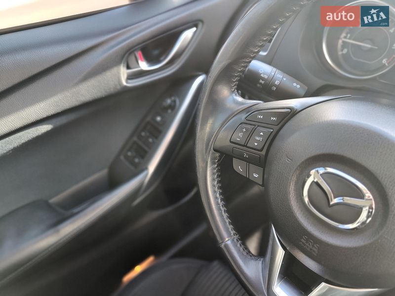 Универсал Mazda 6 2013 в Киеве
