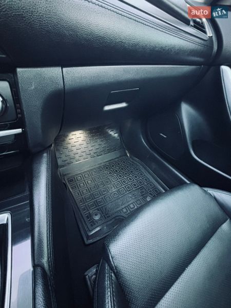 Седан Mazda 6 2017 в Петропавлівській Борщагівці