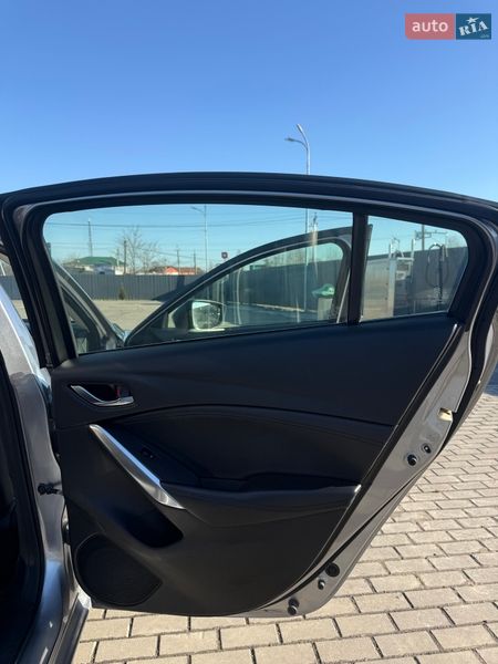 Седан Mazda 6 2014 в Киеве