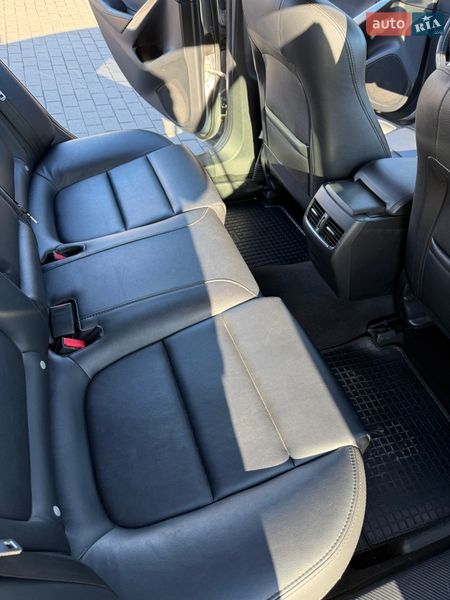 Седан Mazda 6 2014 в Киеве