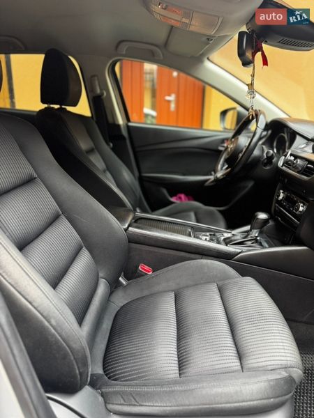 Універсал Mazda 6 2016 в Сваляві