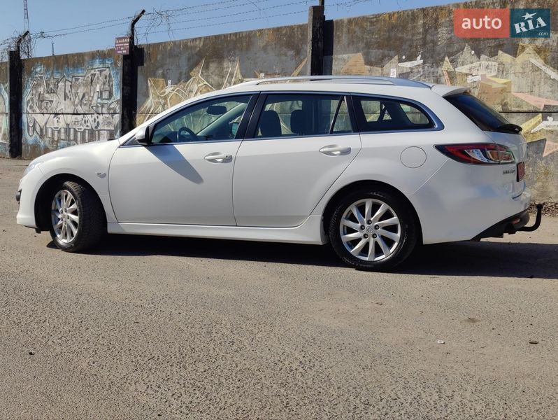 Універсал Mazda 6 2010 в Луцьку