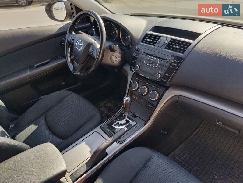 Універсал Mazda 6 2010 в Луцьку