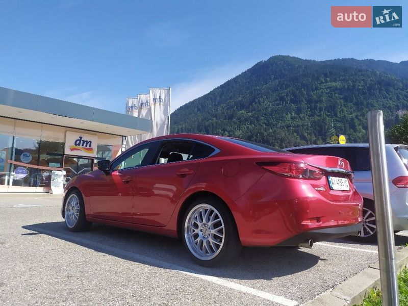 Седан Mazda 6 2016 в Вараші