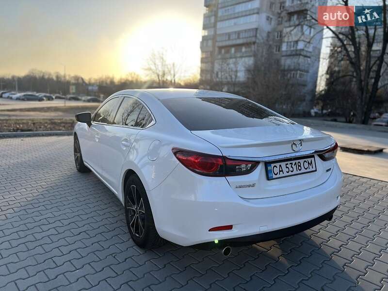 Седан Mazda 6 2013 в Черкассах