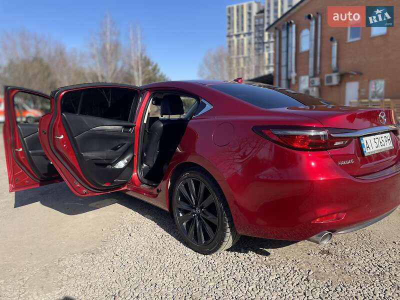 Седан Mazda 6 2020 в Вишневом