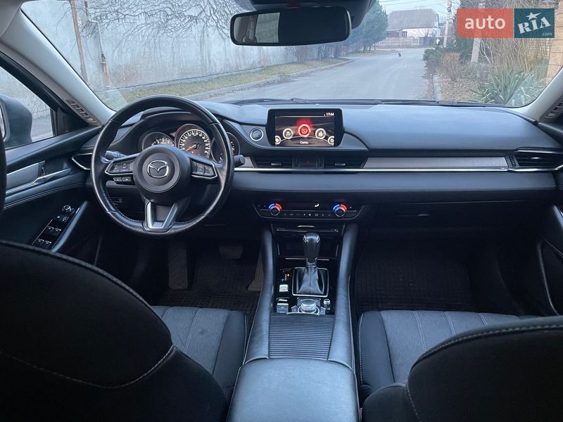 Седан Mazda 6 2019 в Днепре