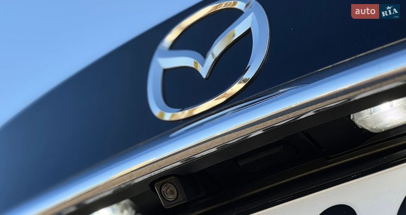 Седан Mazda 6 2016 в Киеве
