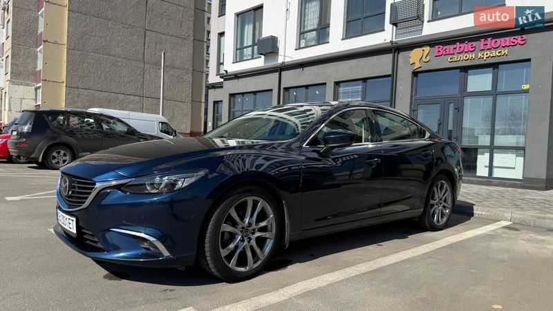 Седан Mazda 6 2017 в Чернигове