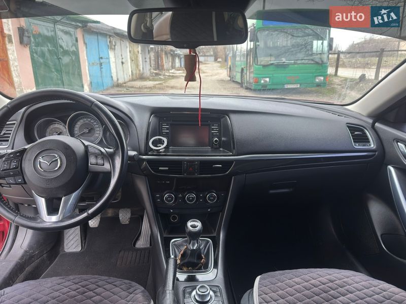 Седан Mazda 6 2013 в Днепре