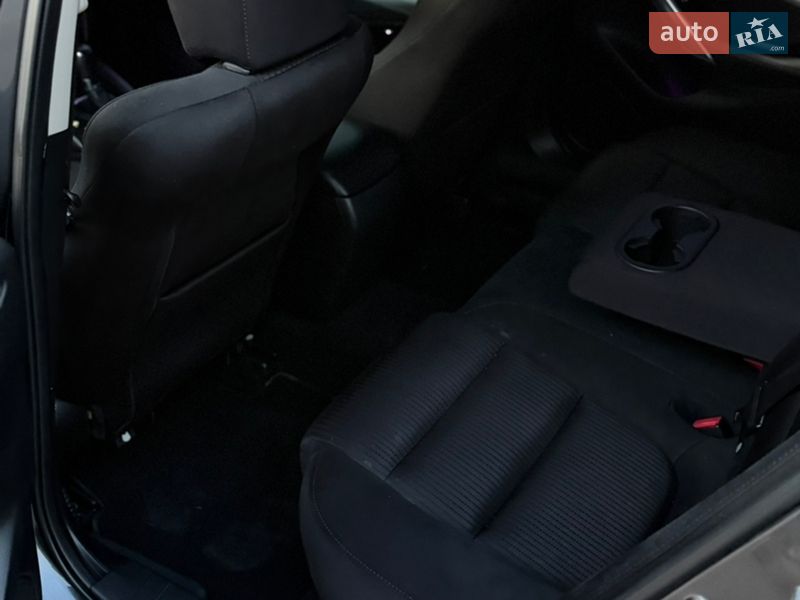 Седан Mazda 6 2015 в Луцьку