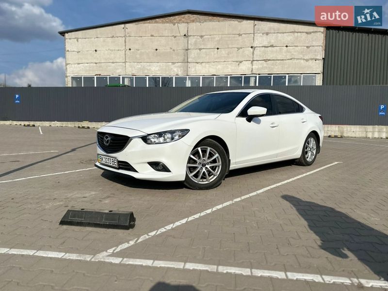Седан Mazda 6 2016 в Дубні