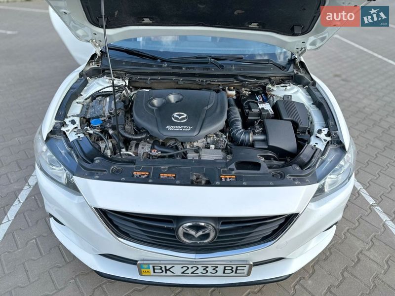 Седан Mazda 6 2016 в Дубні