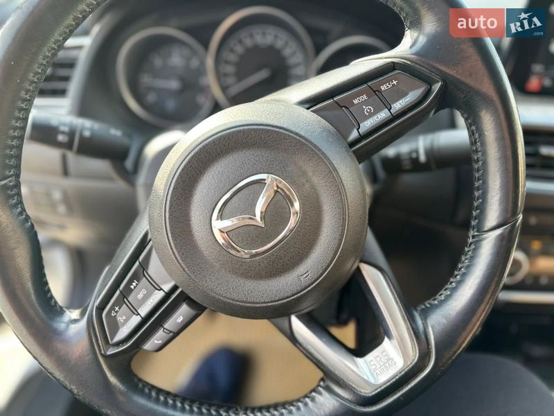 Седан Mazda 6 2016 в Дубні
