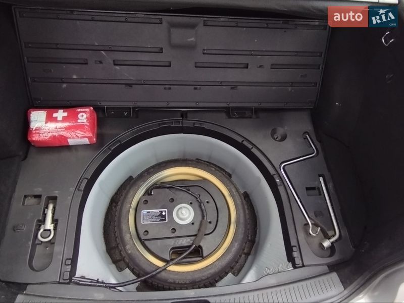 Универсал Mazda 6 2007 в Луцке