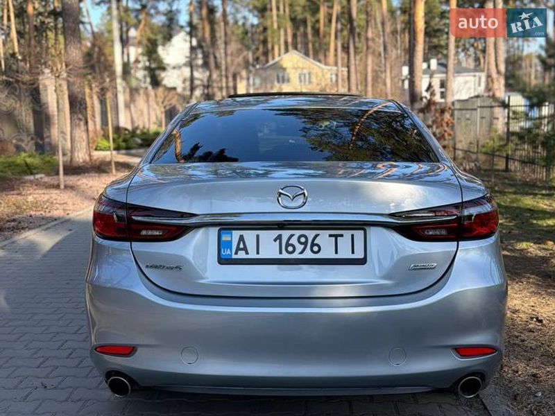 Седан Mazda 6 2018 в Буче