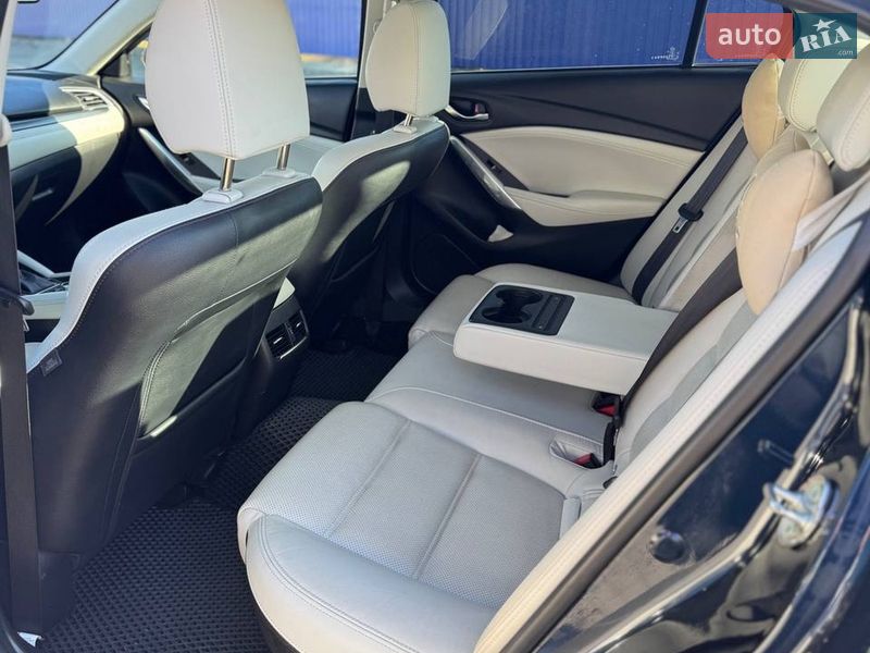Седан Mazda 6 2016 в Калуші