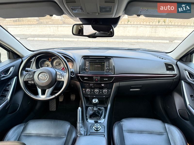 Седан Mazda 6 2014 в Таращі
