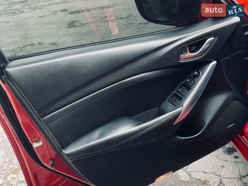 Седан Mazda 6 2013 в Тернополе