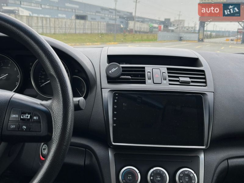 Седан Mazda 6 2012 в Львове