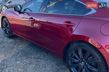 Седан Mazda 6 2020 в Вишневом