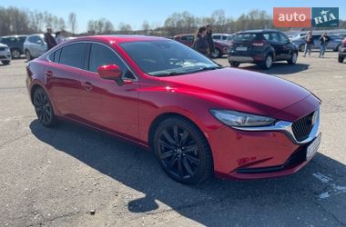 Седан Mazda 6 2020 в Вишневом