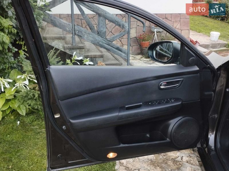 Седан Mazda 6 2011 в Бережанах