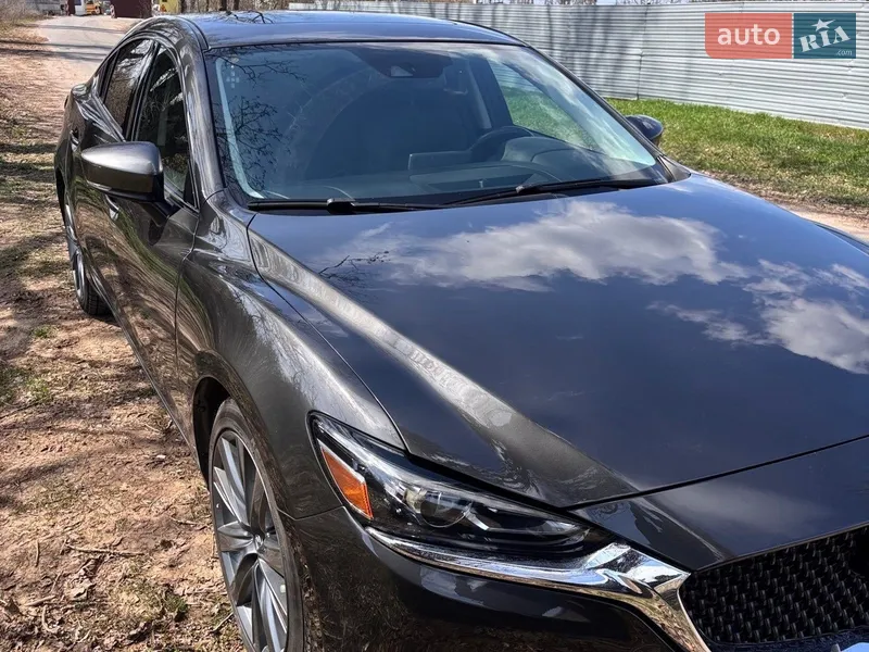 Mazda 6