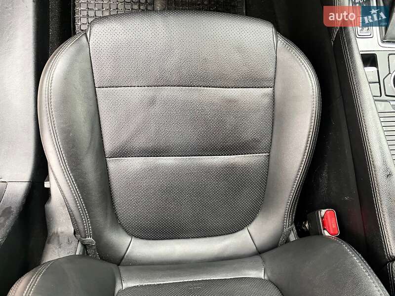 Седан Mazda 6 2015 в Львові