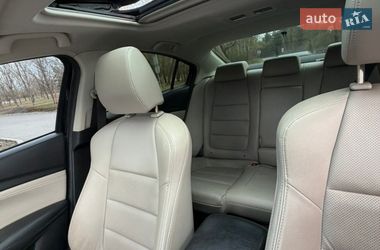 Седан Mazda 6 2016 в Днепре