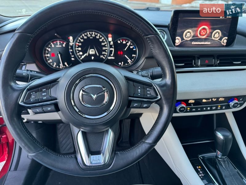 Седан Mazda 6 2019 в Киеве